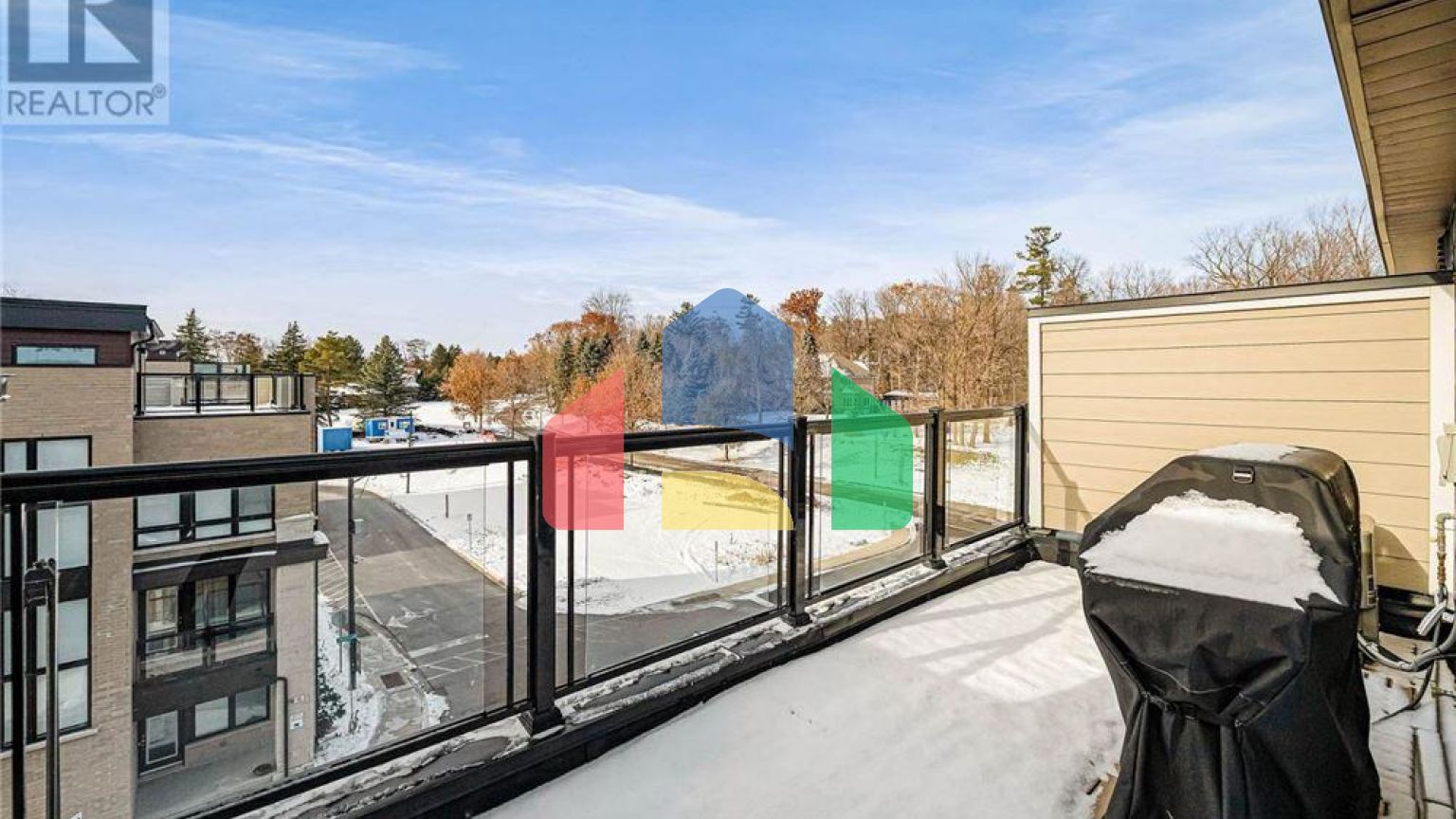 Residential - Single Family Home - Richmond Hill, Canada - Canada