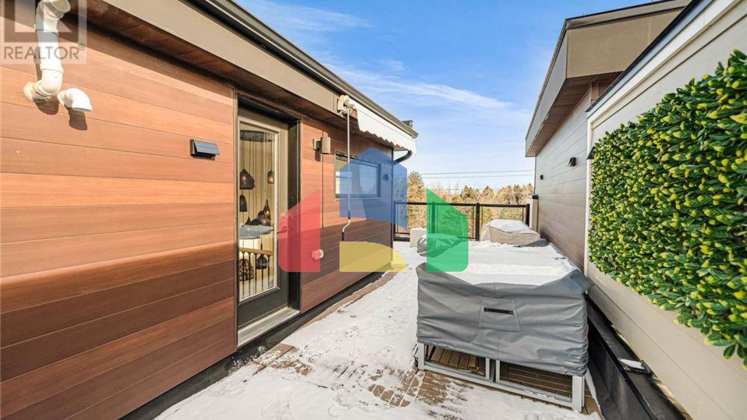 Residential - Single Family Home - Richmond Hill, Canada - Canada