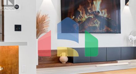 Residential - Single Family Home - Richmond Hill, Canada - Canada