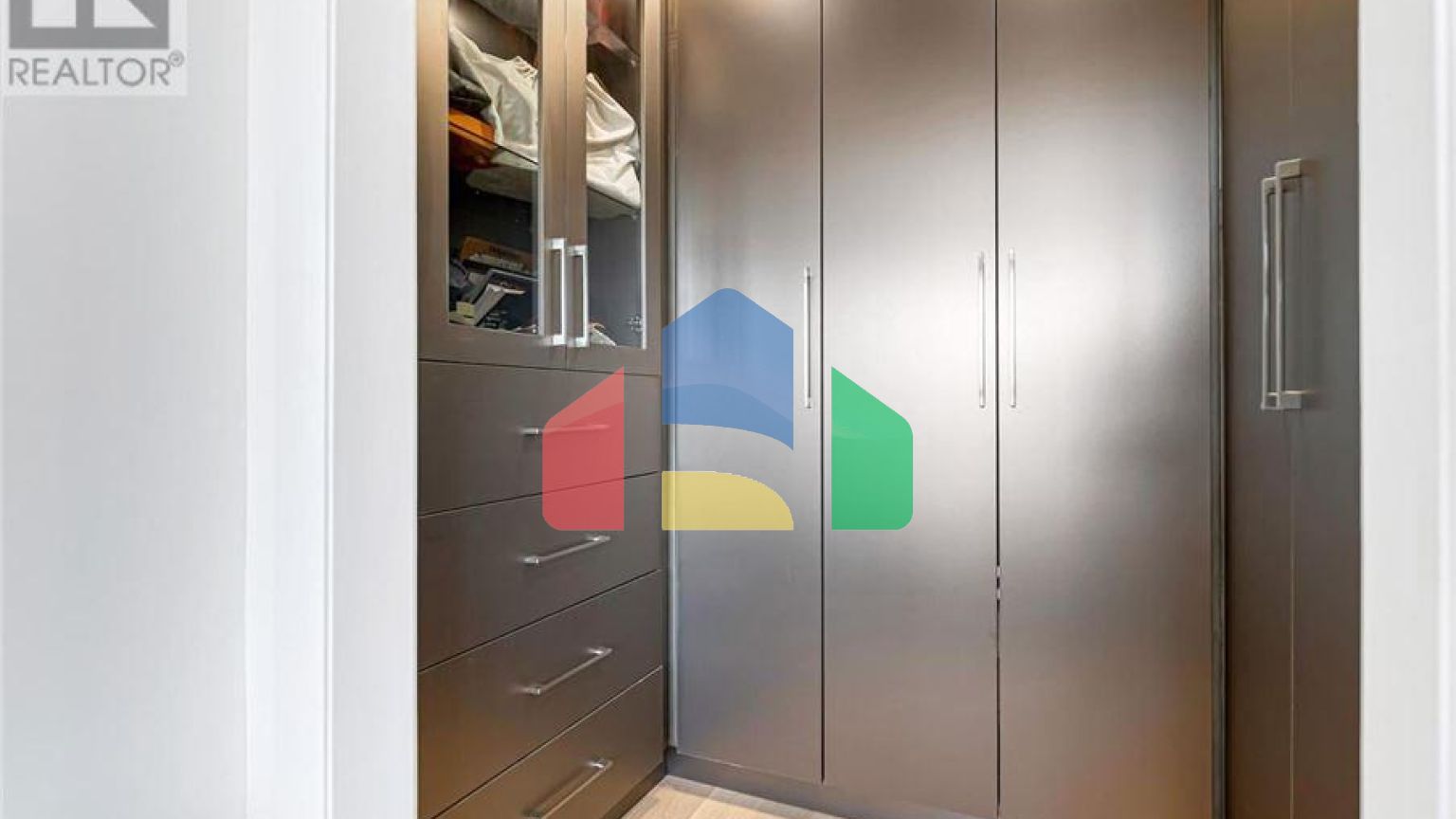 Residential - Single Family Home - Richmond Hill, Canada - Canada