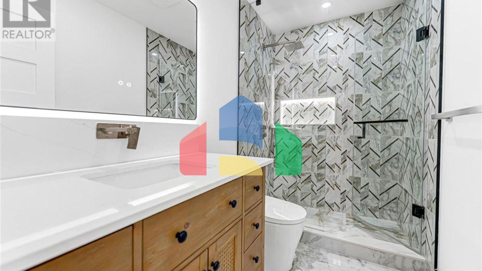 Residential - Single Family Home - Richmond Hill, Canada - Canada