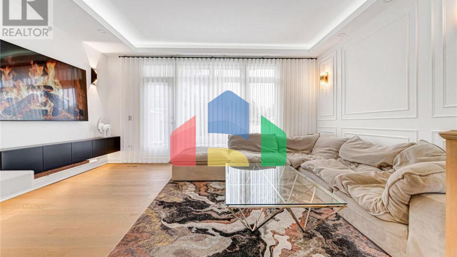 Residential - Single Family Home - Richmond Hill, Canada - Canada