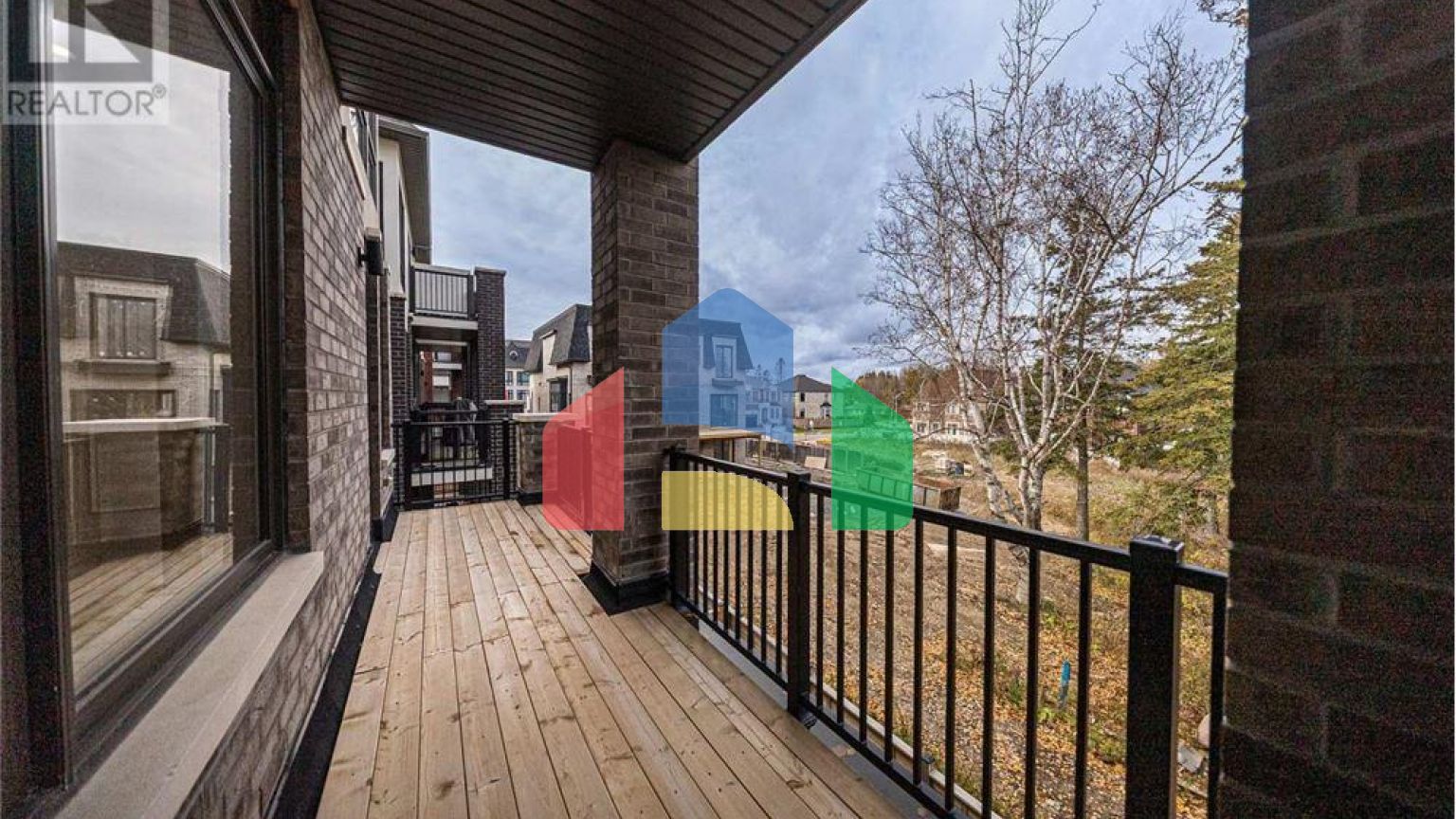 Residential - Single Family Home - Richmond Hill, Canada - Canada