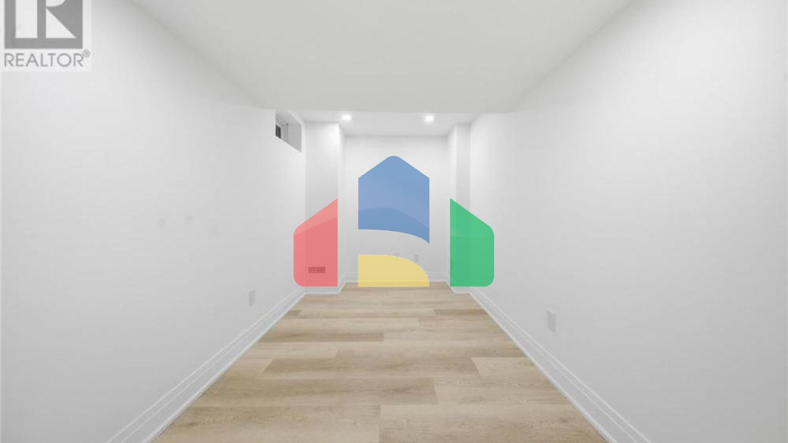 Residential - Single Family Home - Richmond Hill, Canada - Canada