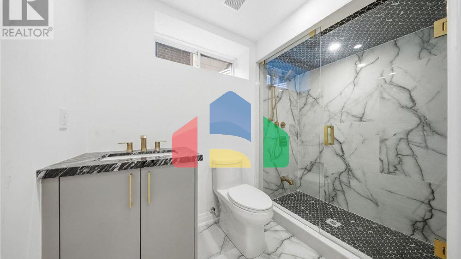 Residential - Single Family Home - Richmond Hill, Canada - Canada