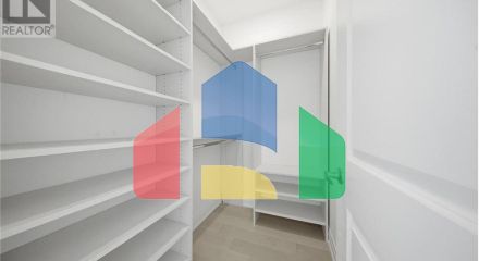 Residential - Single Family Home - Richmond Hill, Canada - Canada