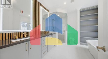 Residential - Single Family Home - Richmond Hill, Canada - Canada