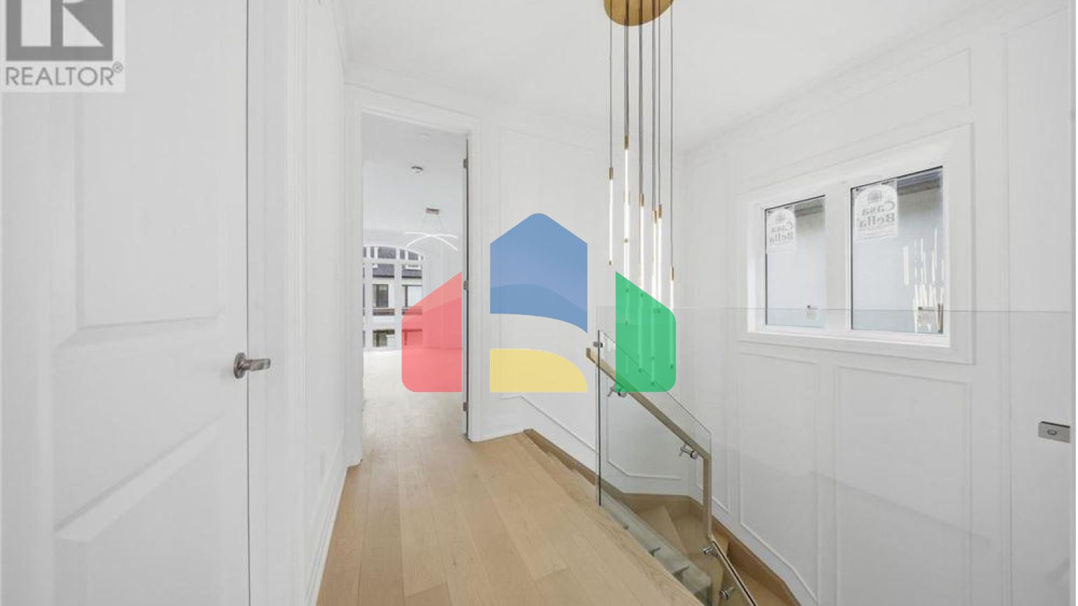 Residential - Single Family Home - Richmond Hill, Canada - Canada