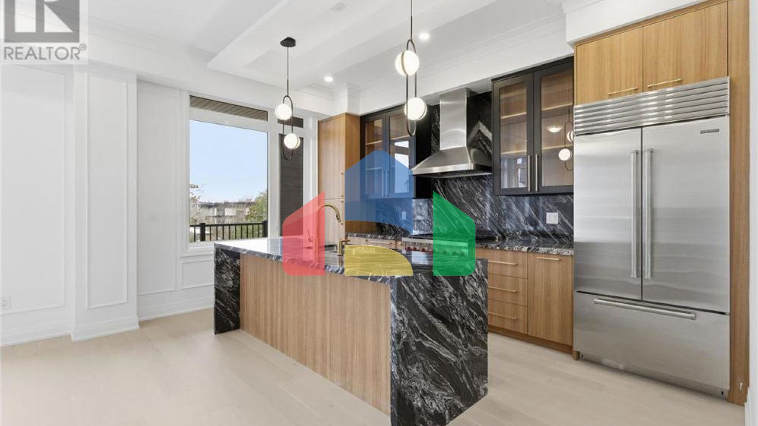 Residential - Single Family Home - Richmond Hill, Canada - Canada