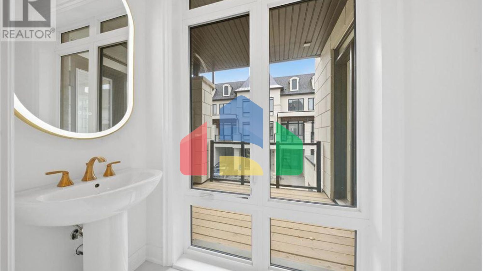 Residential - Single Family Home - Richmond Hill, Canada - Canada