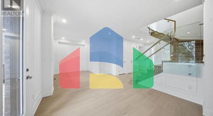 Residential - Single Family Home - Richmond Hill, Canada - Canada