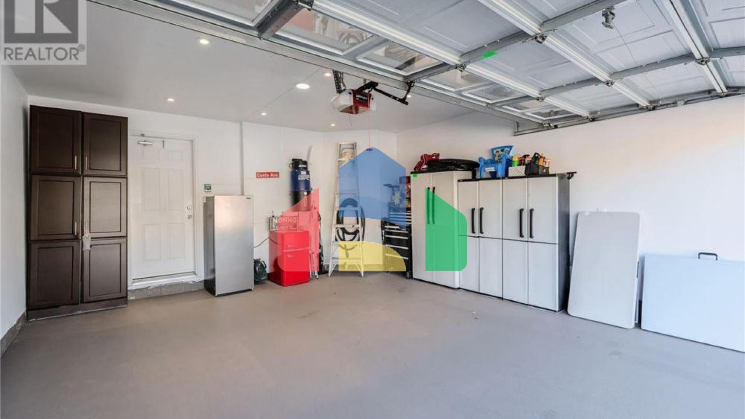 Residential - Single Family Home - Richmond Hill, Canada - Canada