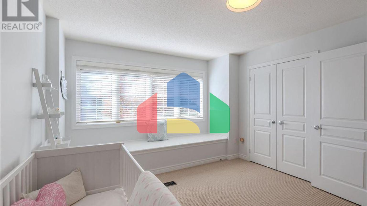 Residential - Single Family Home - Richmond Hill, Canada - Canada