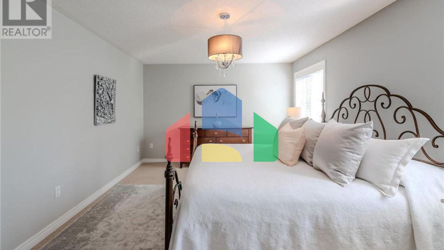 Residential - Single Family Home - Richmond Hill, Canada - Canada