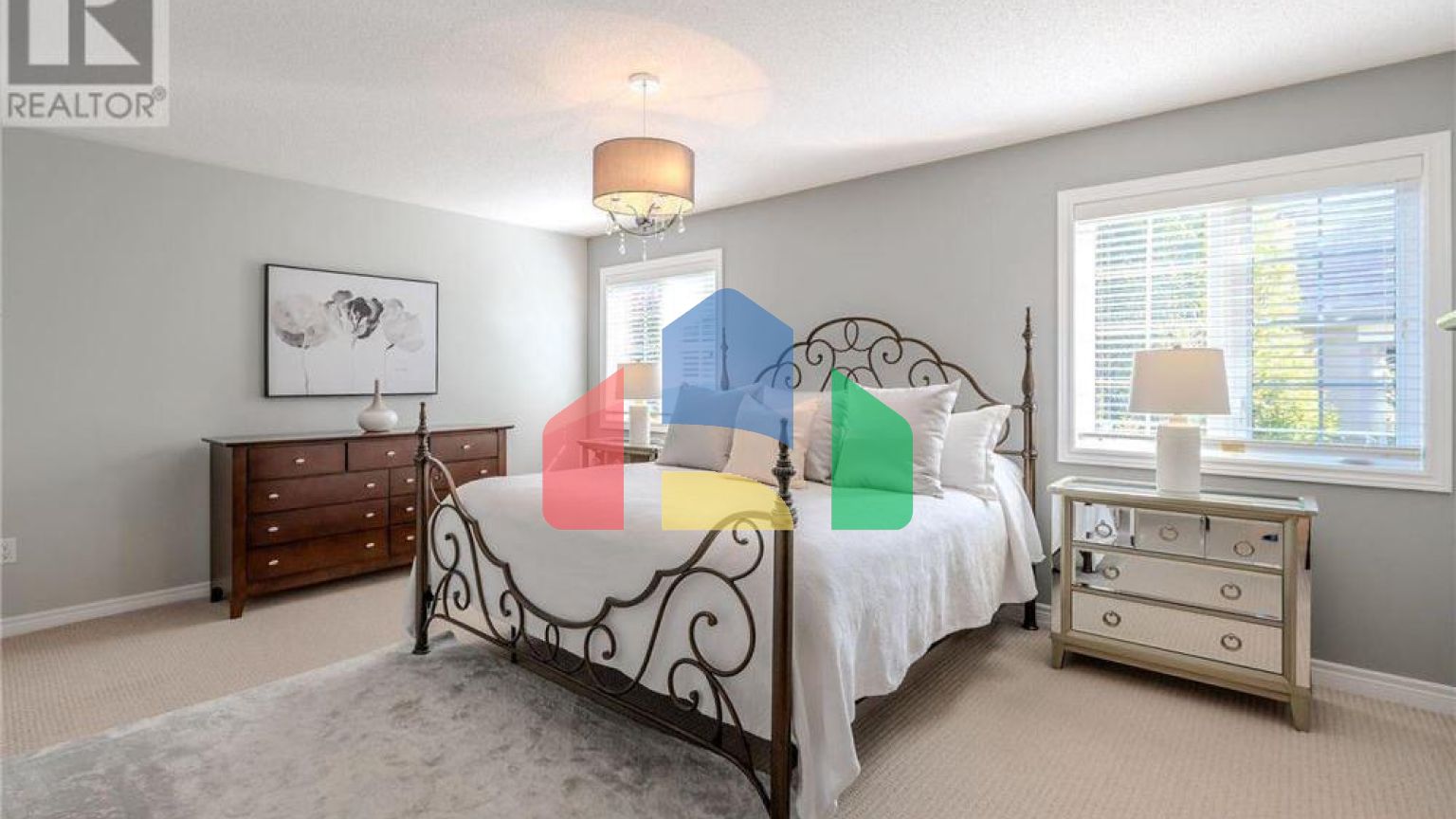 Residential - Single Family Home - Richmond Hill, Canada - Canada