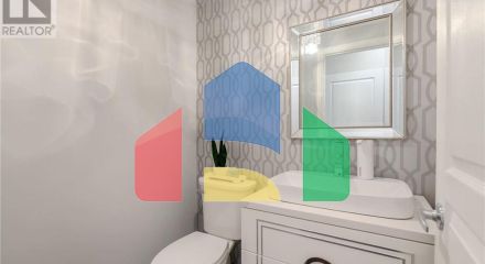 Residential - Single Family Home - Richmond Hill, Canada - Canada