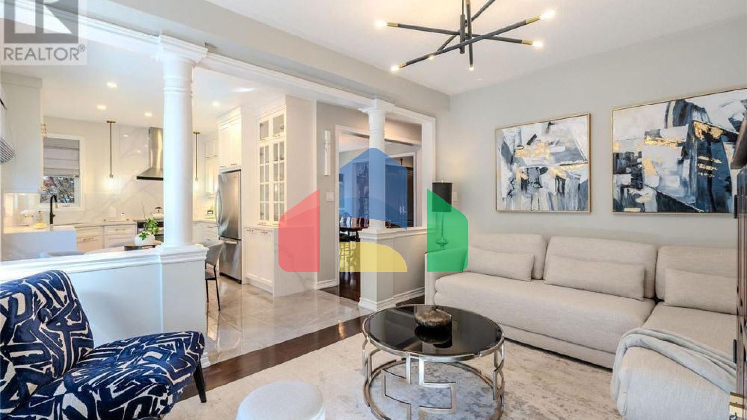 Residential - Single Family Home - Richmond Hill, Canada - Canada