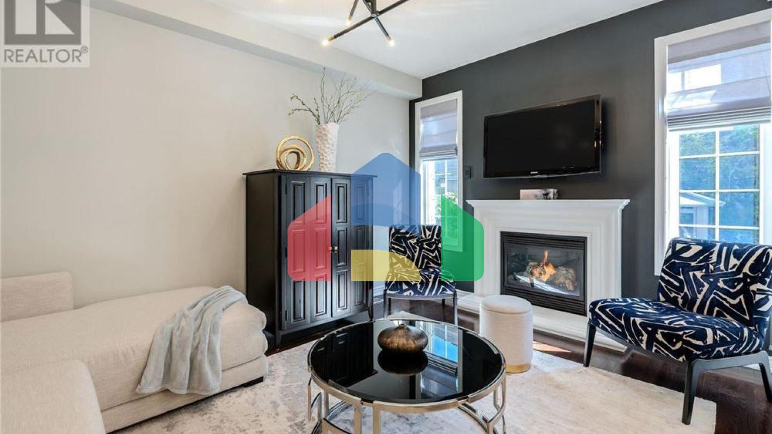 Residential - Single Family Home - Richmond Hill, Canada - Canada