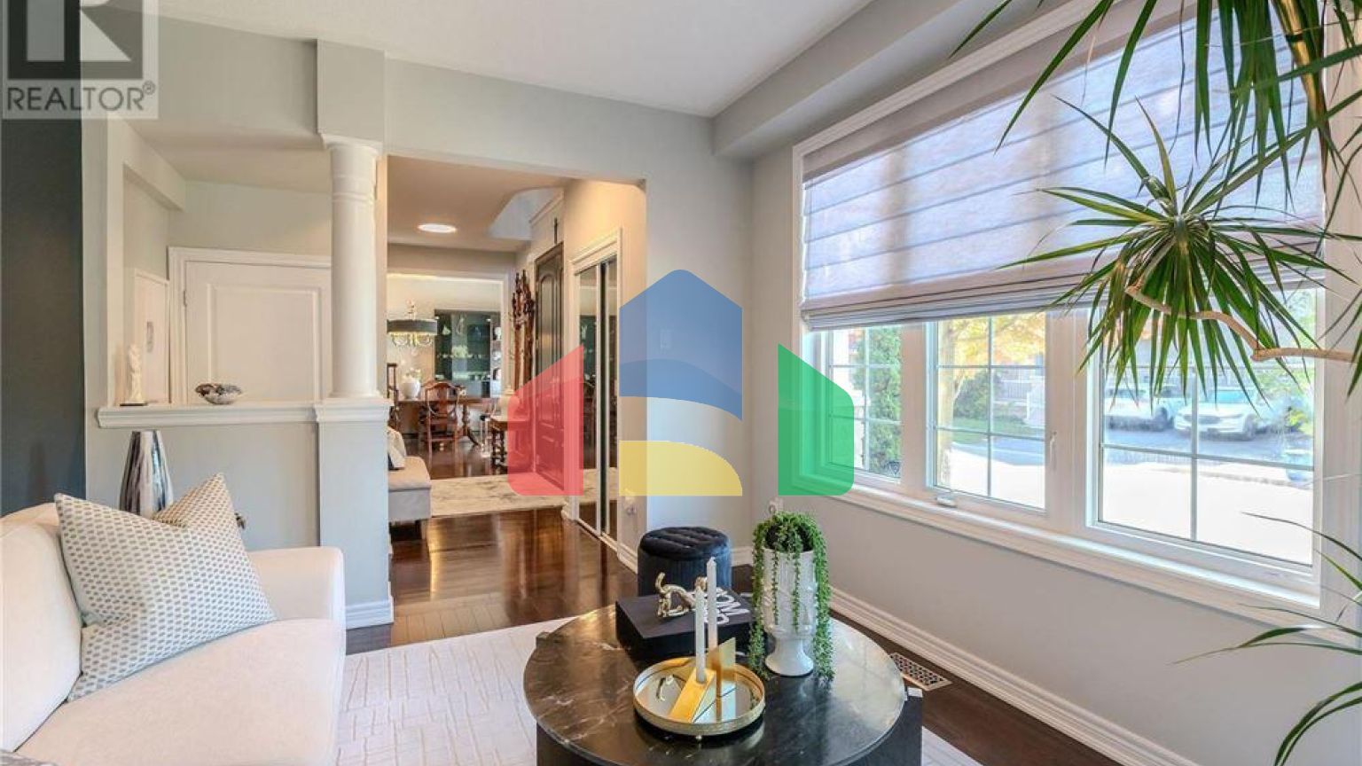 Residential - Single Family Home - Richmond Hill, Canada - Canada