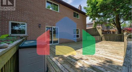 Residential - Single Family Home - Richmond Hill, Canada - Canada