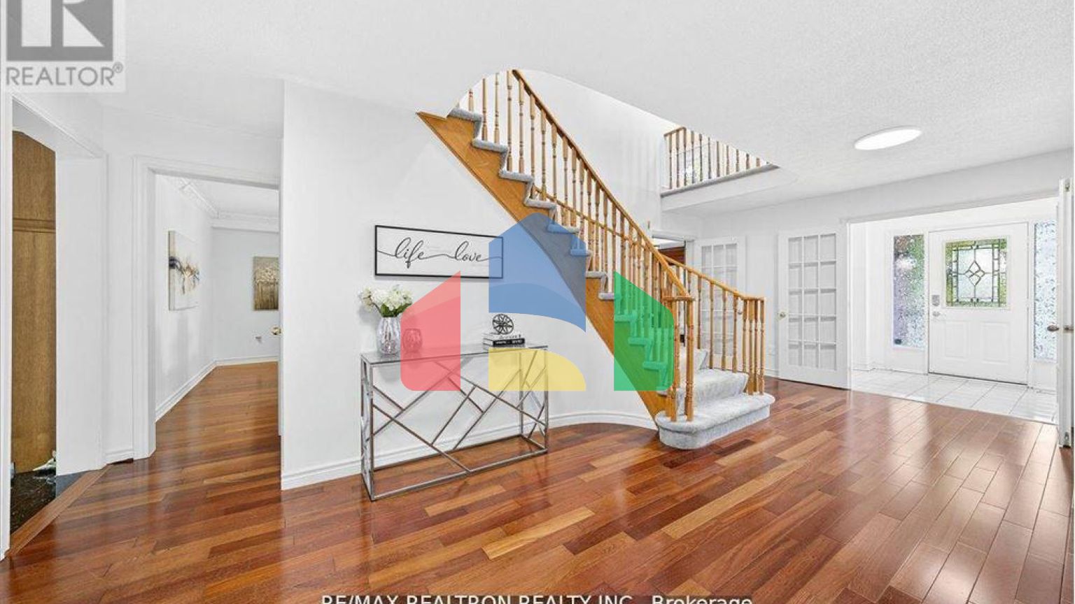 Residential - Single Family Home - Richmond Hill, Canada - Canada