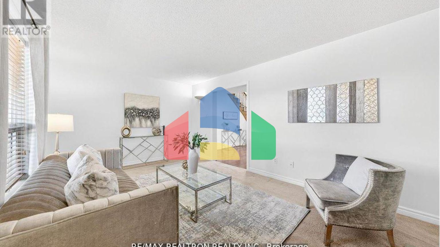 Residential - Single Family Home - Richmond Hill, Canada - Canada