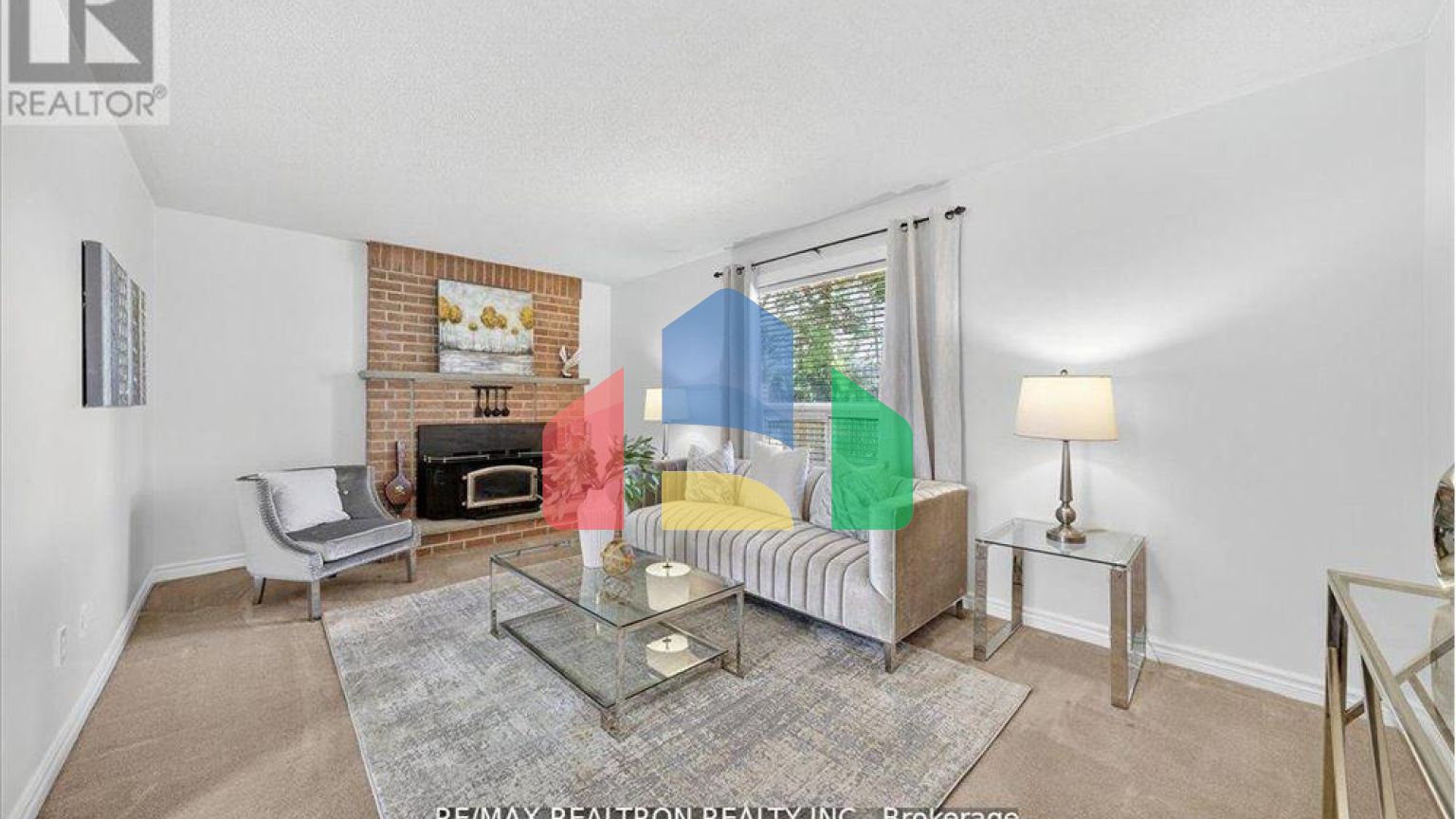 Residential - Single Family Home - Richmond Hill, Canada - Canada