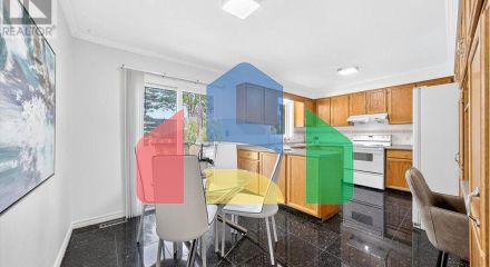 Residential - Single Family Home - Richmond Hill, Canada - Canada