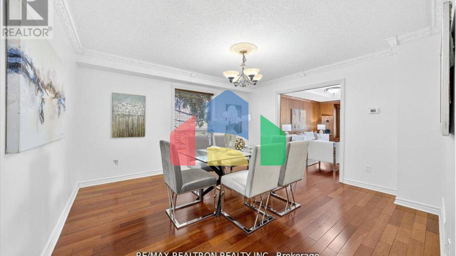 Residential - Single Family Home - Richmond Hill, Canada - Canada