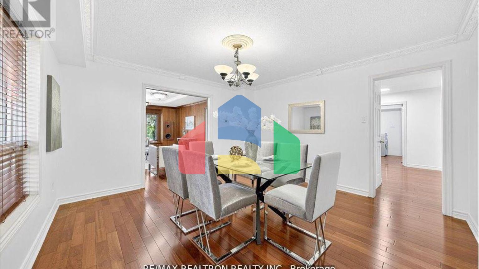 Residential - Single Family Home - Richmond Hill, Canada - Canada