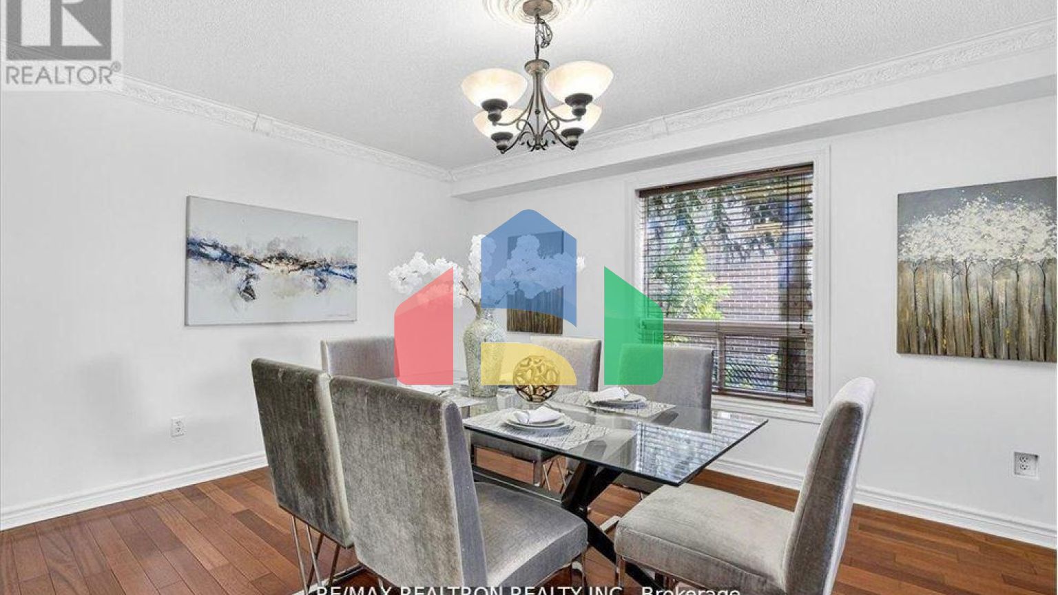 Residential - Single Family Home - Richmond Hill, Canada - Canada