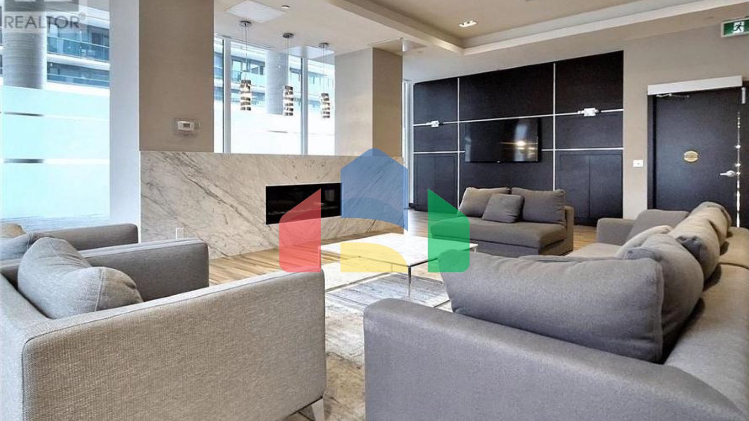 Residential - Condo/Apartment - Richmond Hill, Canada - Canada