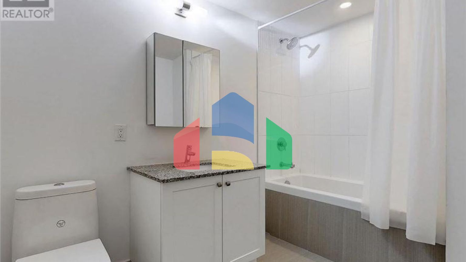 Residential - Condo/Apartment - Richmond Hill, Canada - Canada