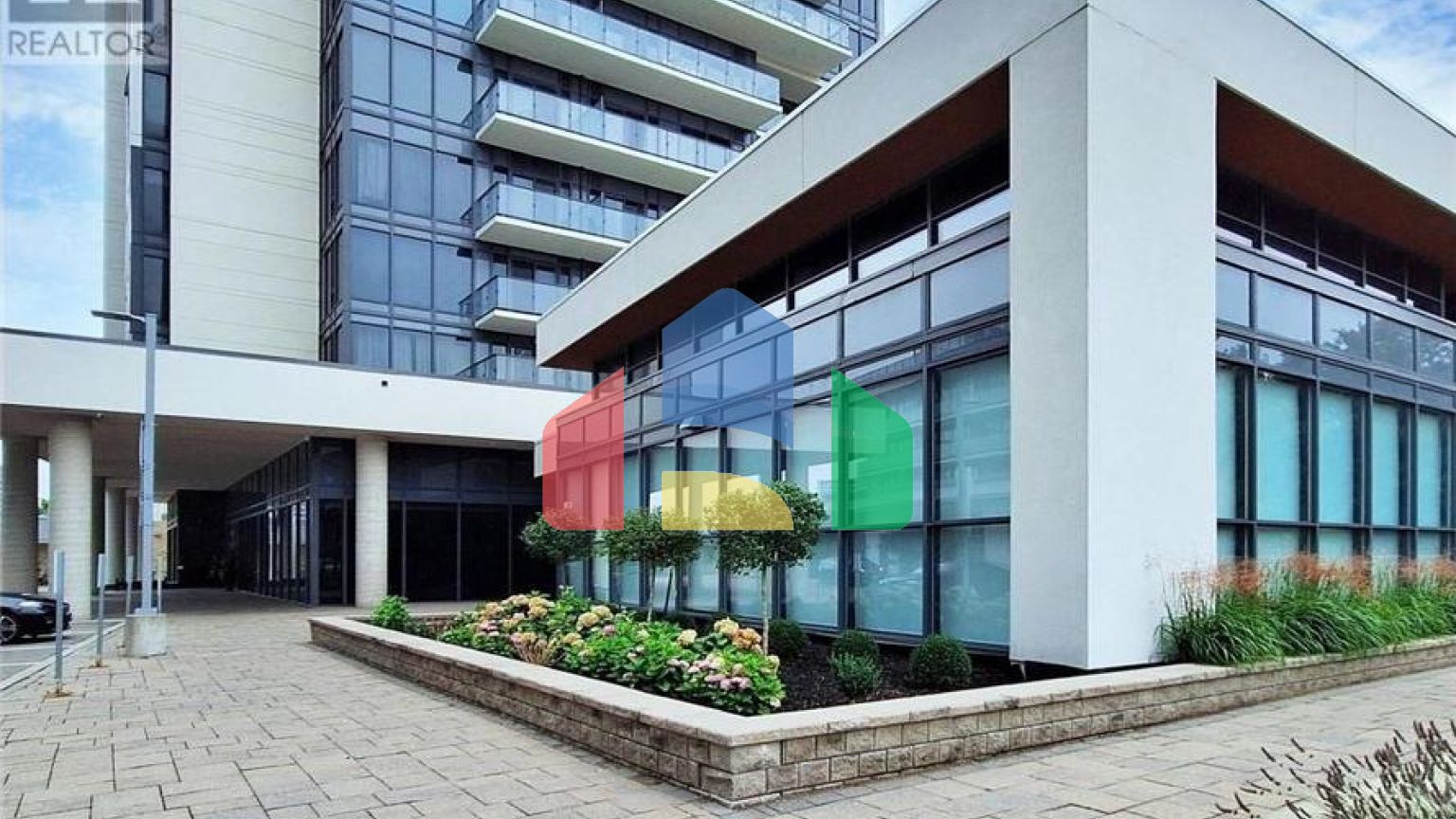 Residential - Condo/Apartment - Richmond Hill, Canada - Canada