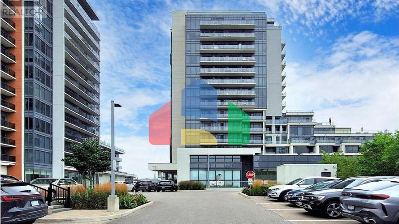 Residential - Condo/Apartment - Richmond Hill, Canada - Canada