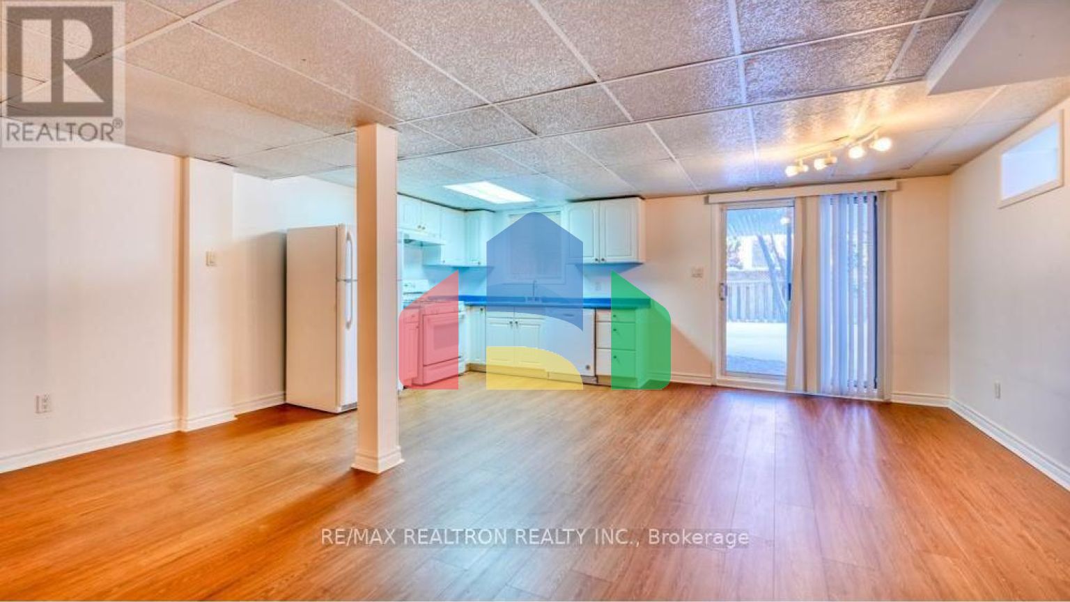 Residential - Single Family Home - Richmond Hill, Canada - Canada