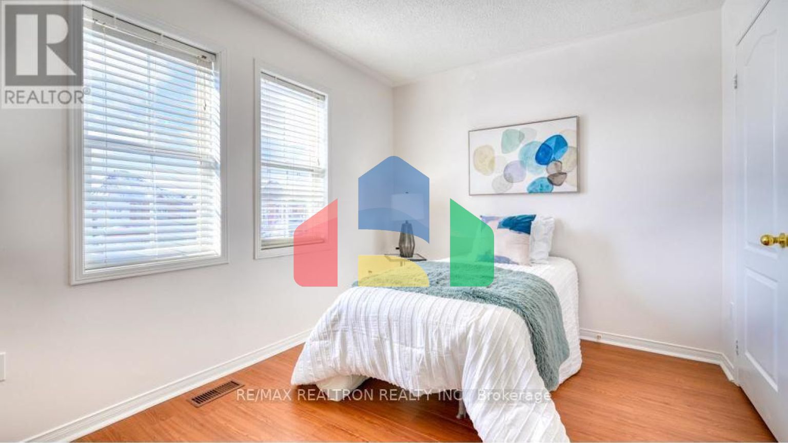 Residential - Single Family Home - Richmond Hill, Canada - Canada