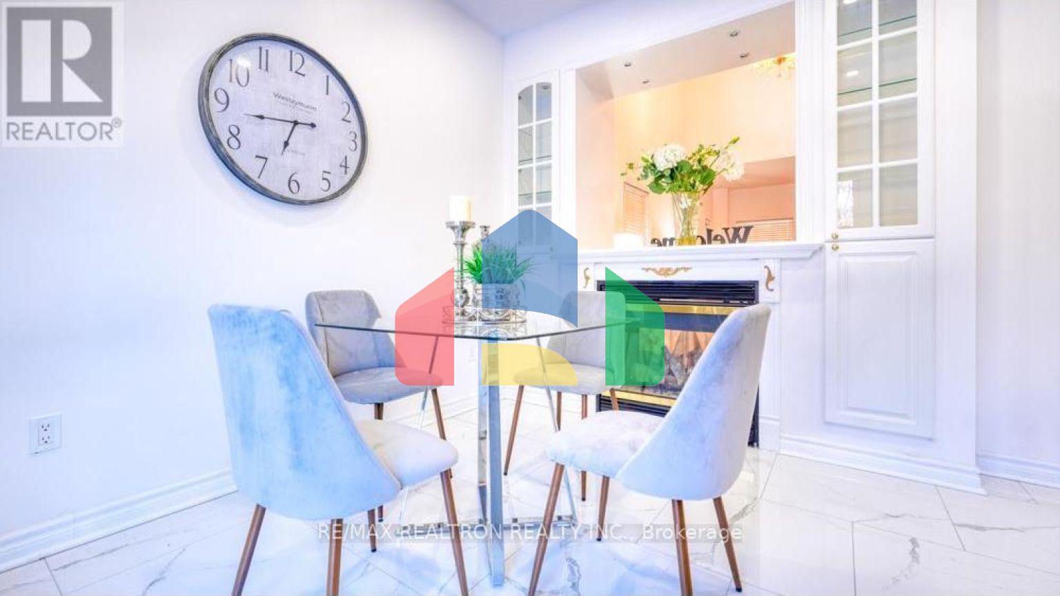 Residential - Single Family Home - Richmond Hill, Canada - Canada