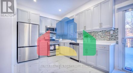 Residential - Single Family Home - Richmond Hill, Canada - Canada