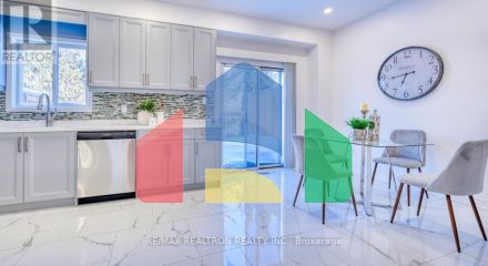 Residential - Single Family Home - Richmond Hill, Canada - Canada