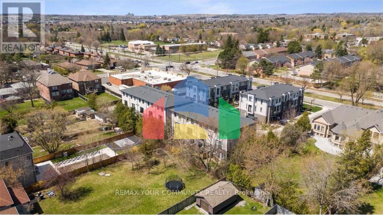 Residential - Single Family Home - Richmond Hill, Canada - Canada