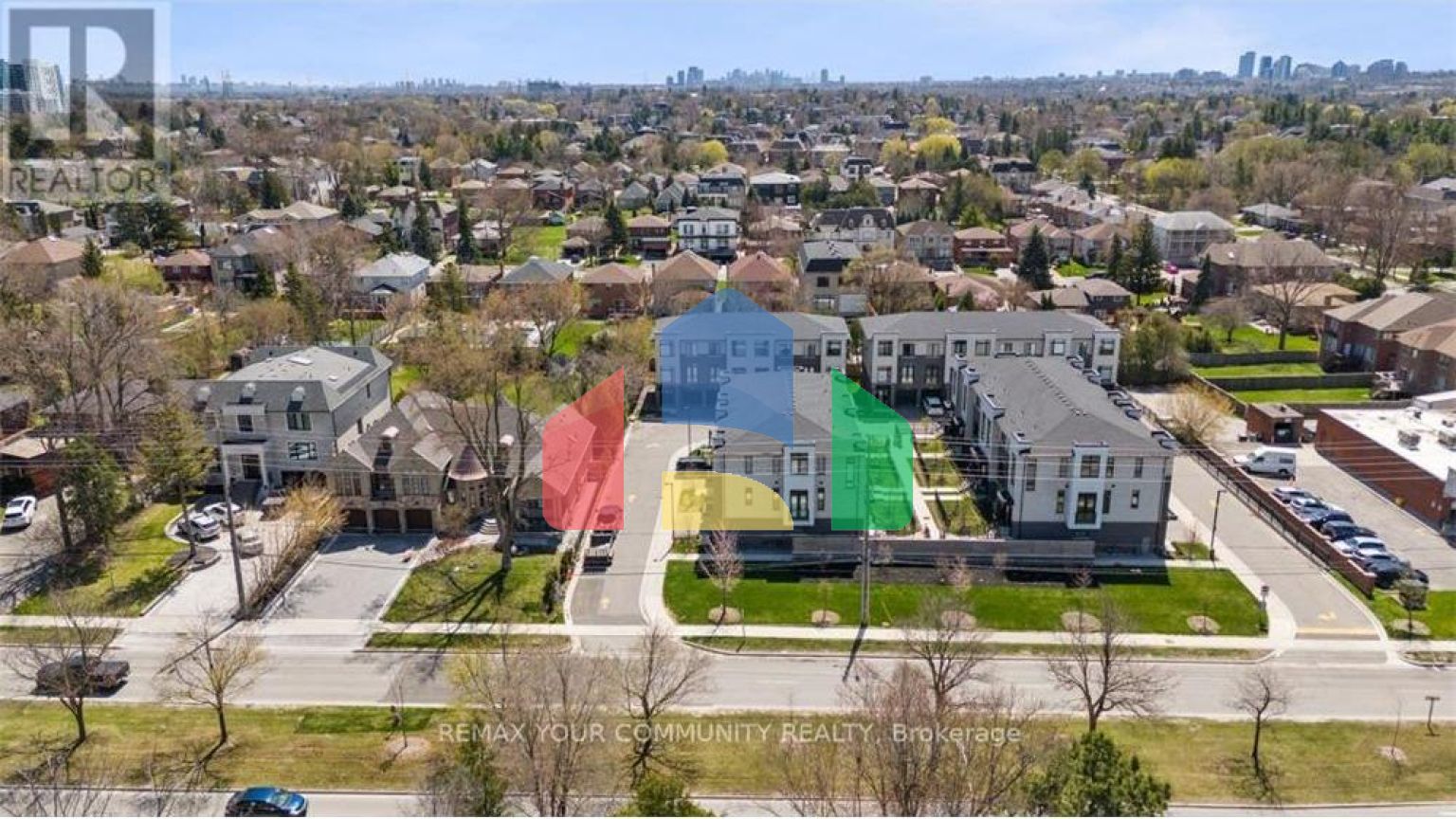 Residential - Single Family Home - Richmond Hill, Canada - Canada