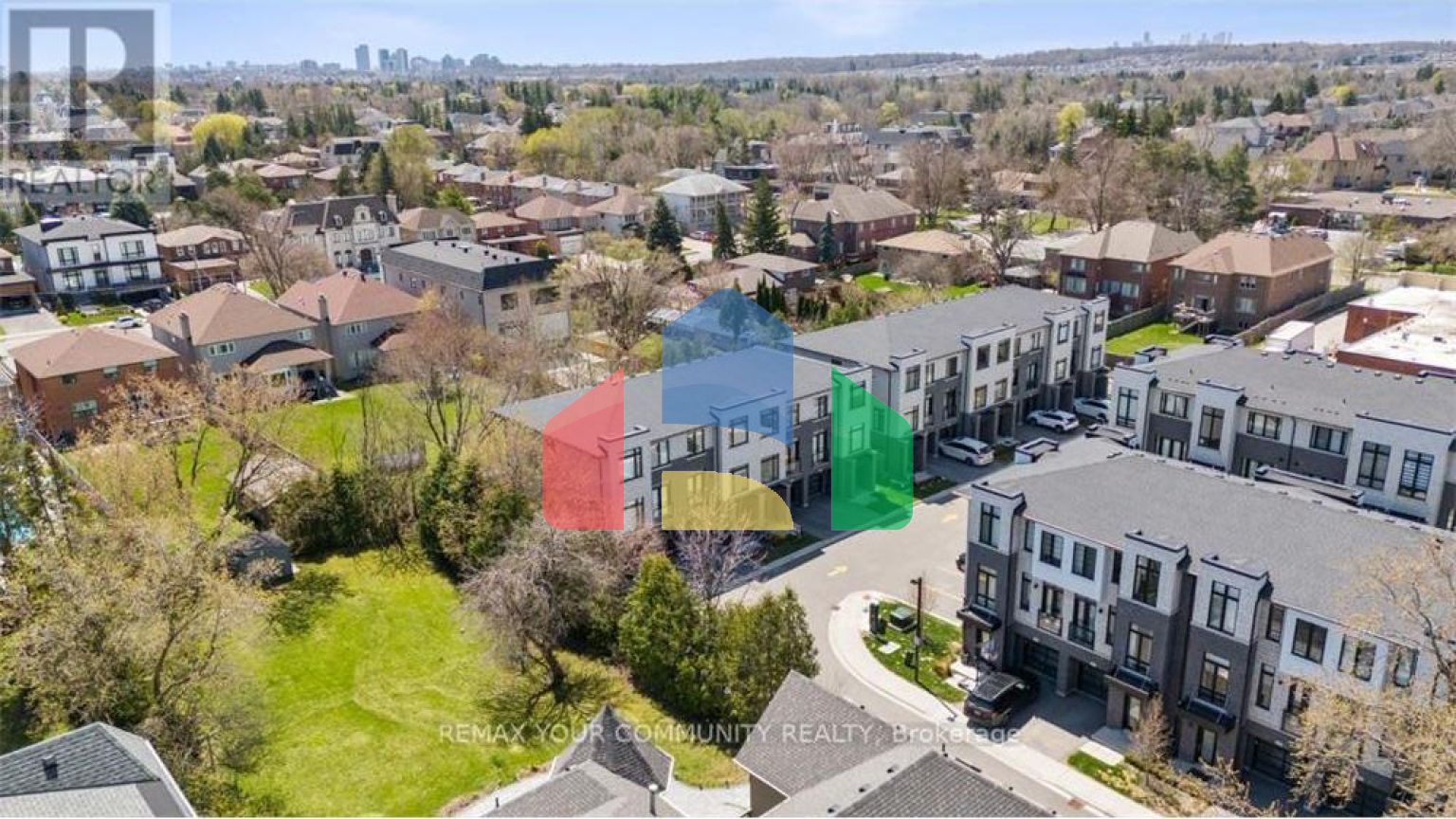 Residential - Single Family Home - Richmond Hill, Canada - Canada