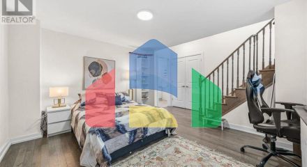 Residential - Single Family Home - Richmond Hill, Canada - Canada