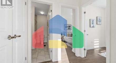 Residential - Single Family Home - Richmond Hill, Canada - Canada