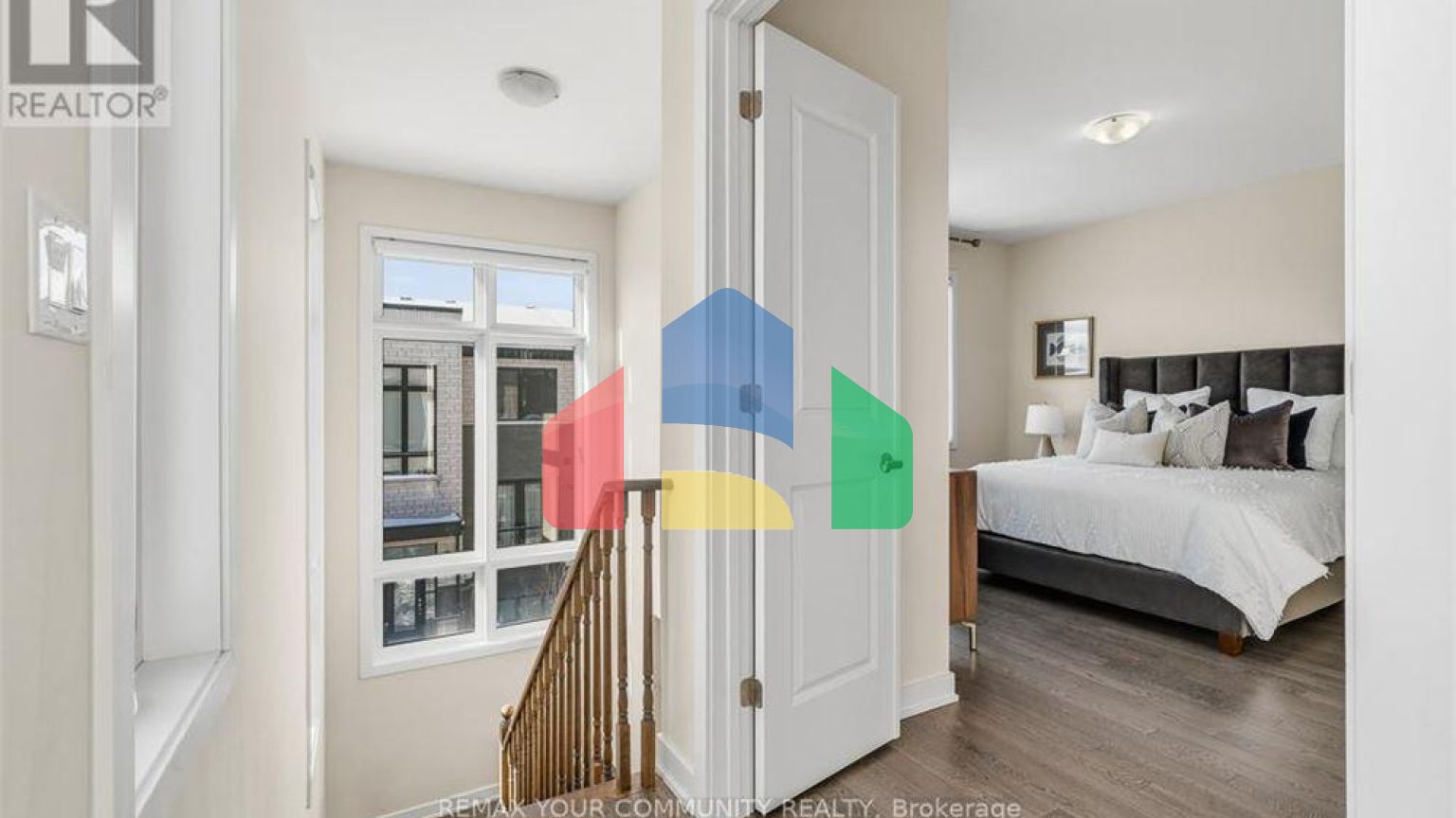 Residential - Single Family Home - Richmond Hill, Canada - Canada