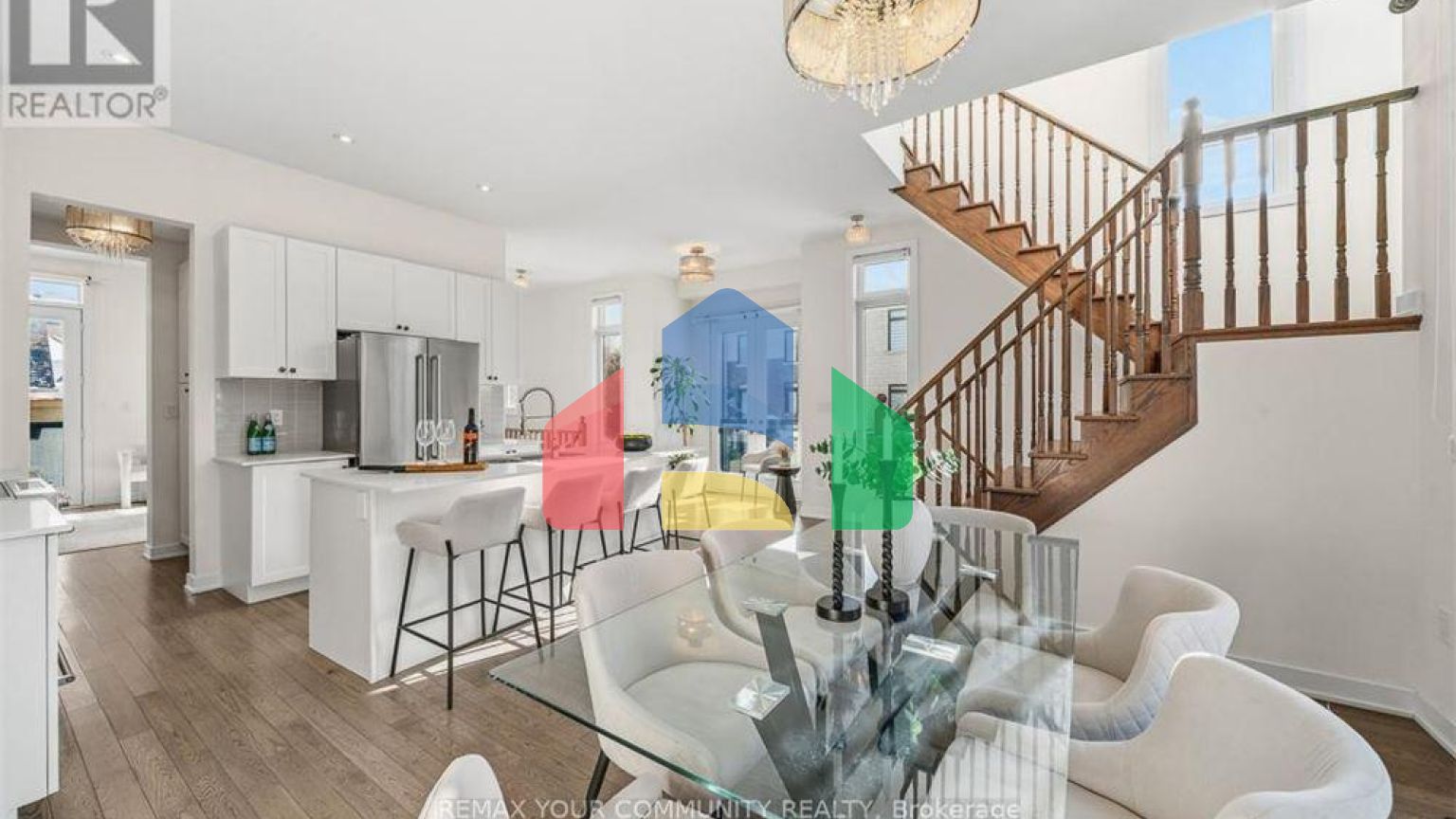 Residential - Single Family Home - Richmond Hill, Canada - Canada