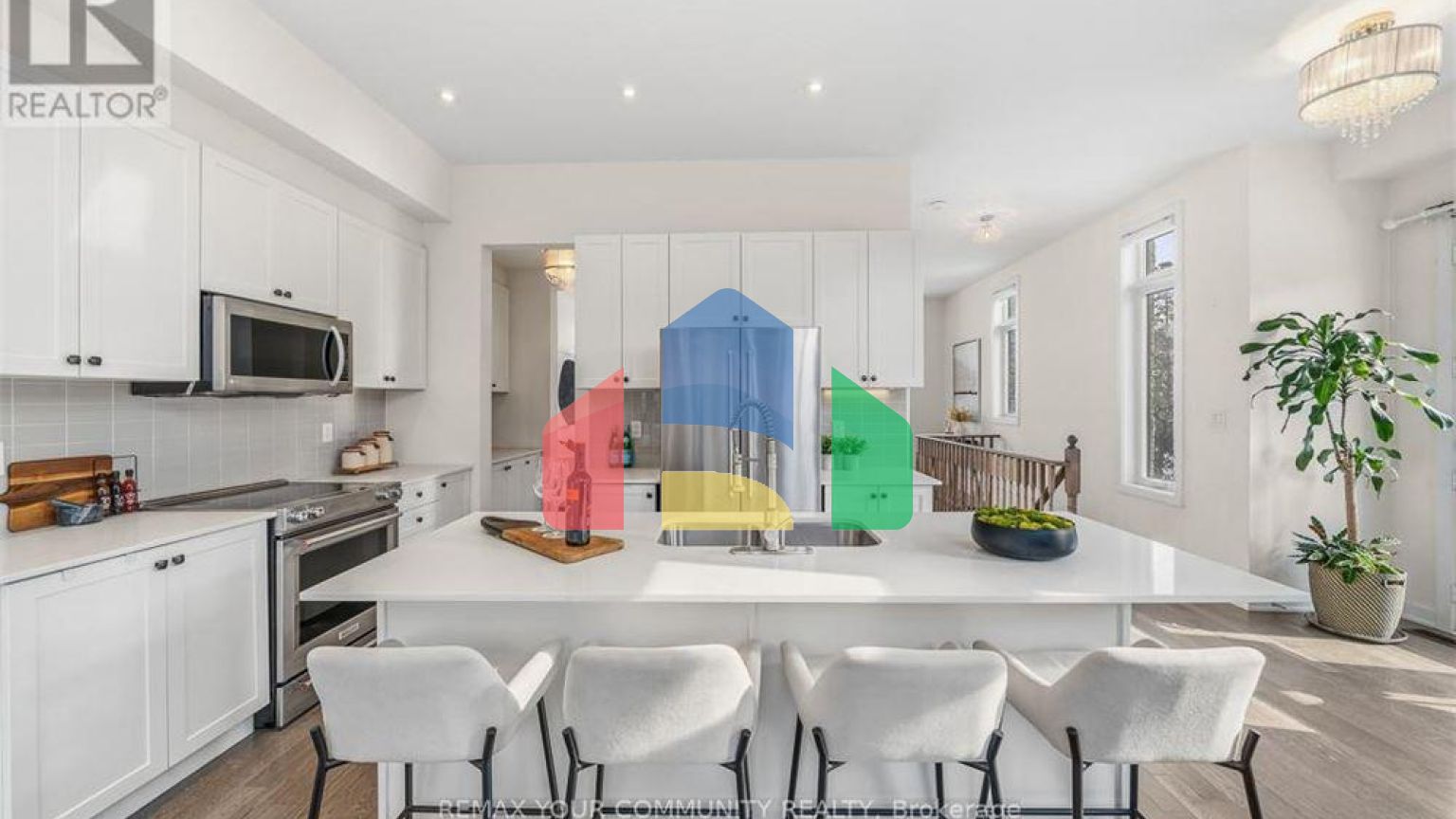 Residential - Single Family Home - Richmond Hill, Canada - Canada