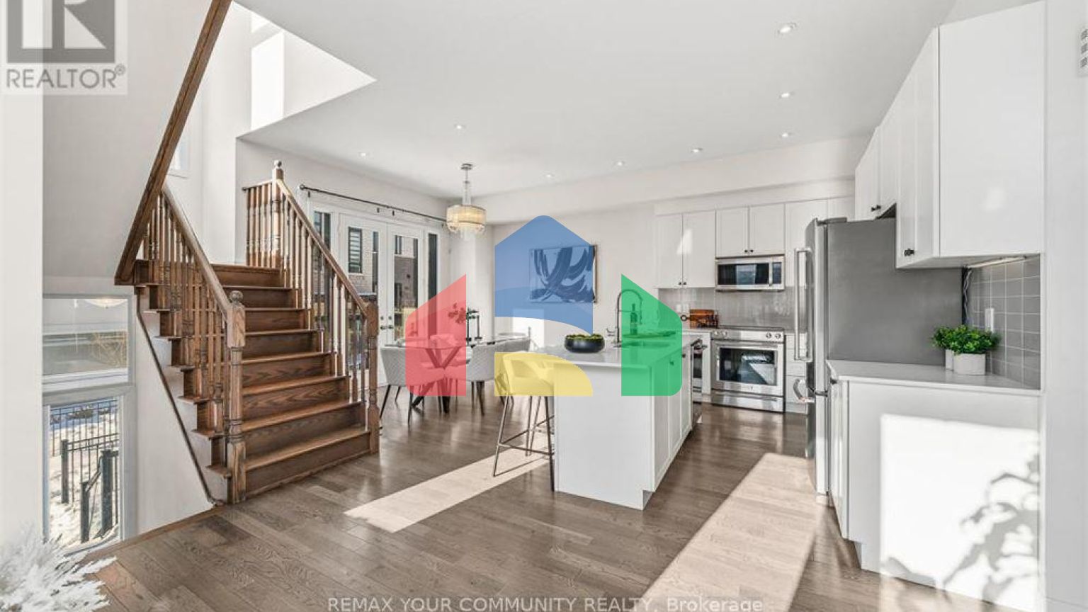 Residential - Single Family Home - Richmond Hill, Canada - Canada