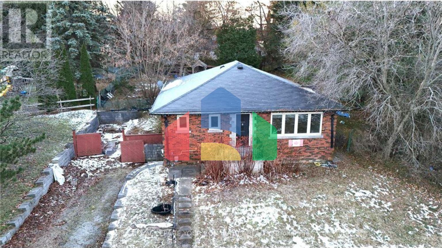 Residential - Single Family Home - Richmond Hill, Canada - Canada